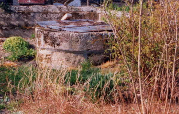 Image hébergée par Casimages.com : puit corbineau